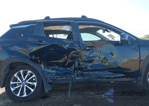 2024 Toyota Corolla Cross Xle из США, поврежденный, VIN 7MUDAAAG3RV083617